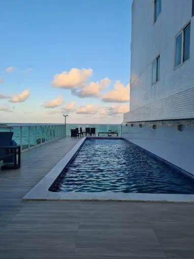 Lindo Pe Na Areia Com Terraco Frente Mar *